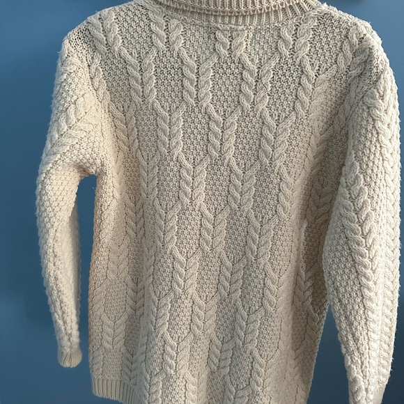 Wool cardigan, size M, but fits like a large - Picture 2 of 3